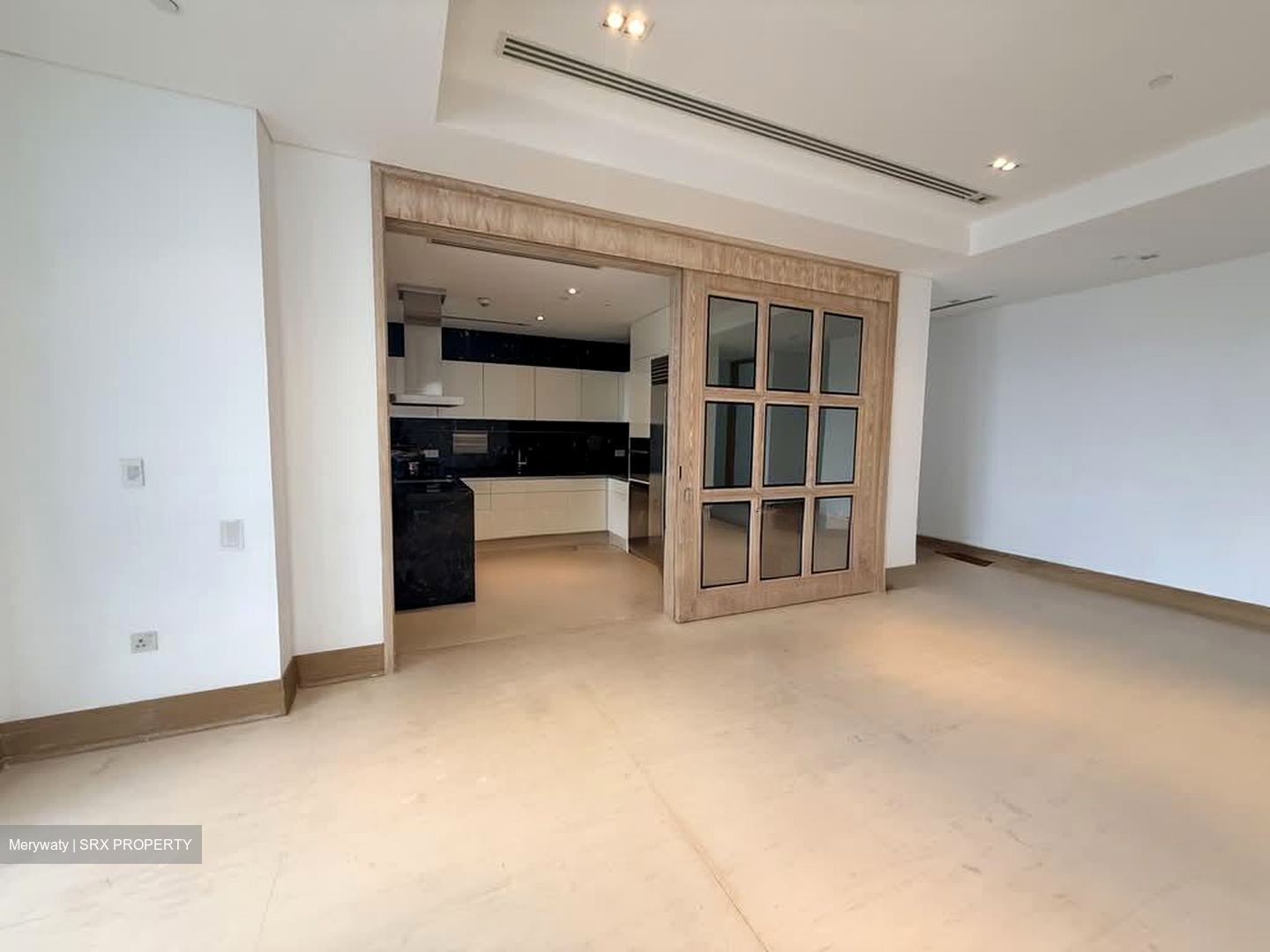 The Ritz-Carlton  (D9), Condominium #581409881